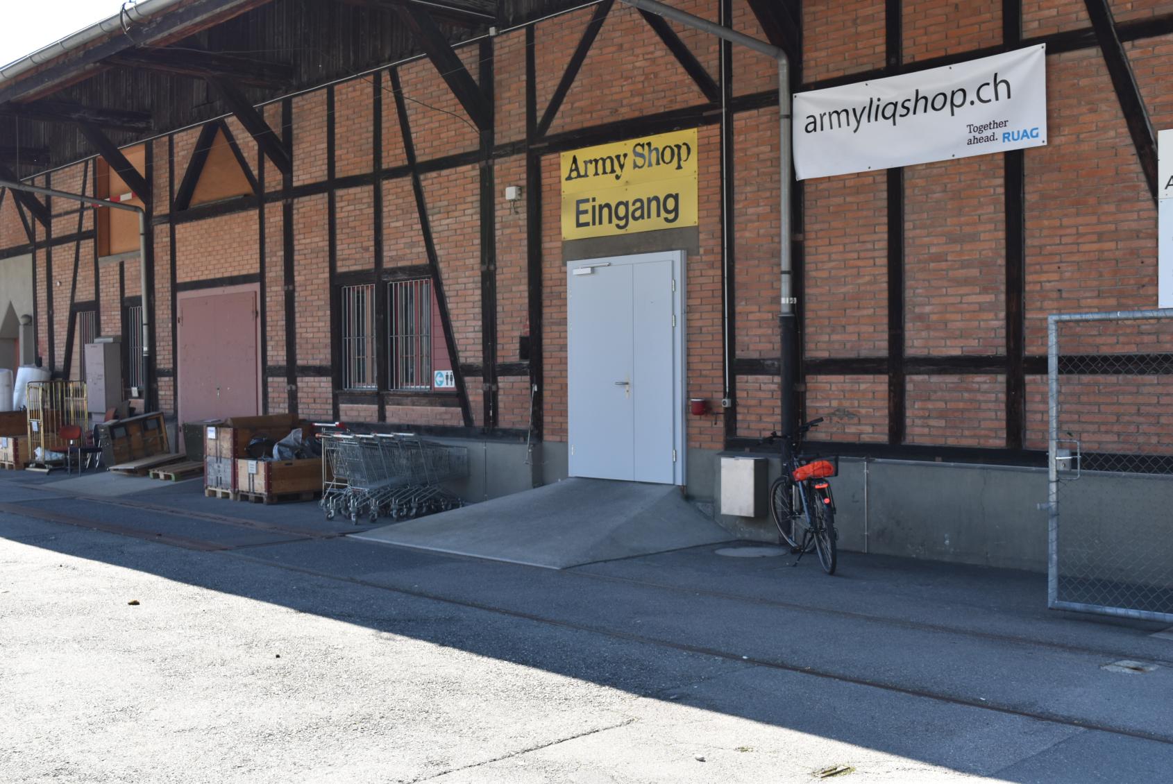 Shop Thun Front