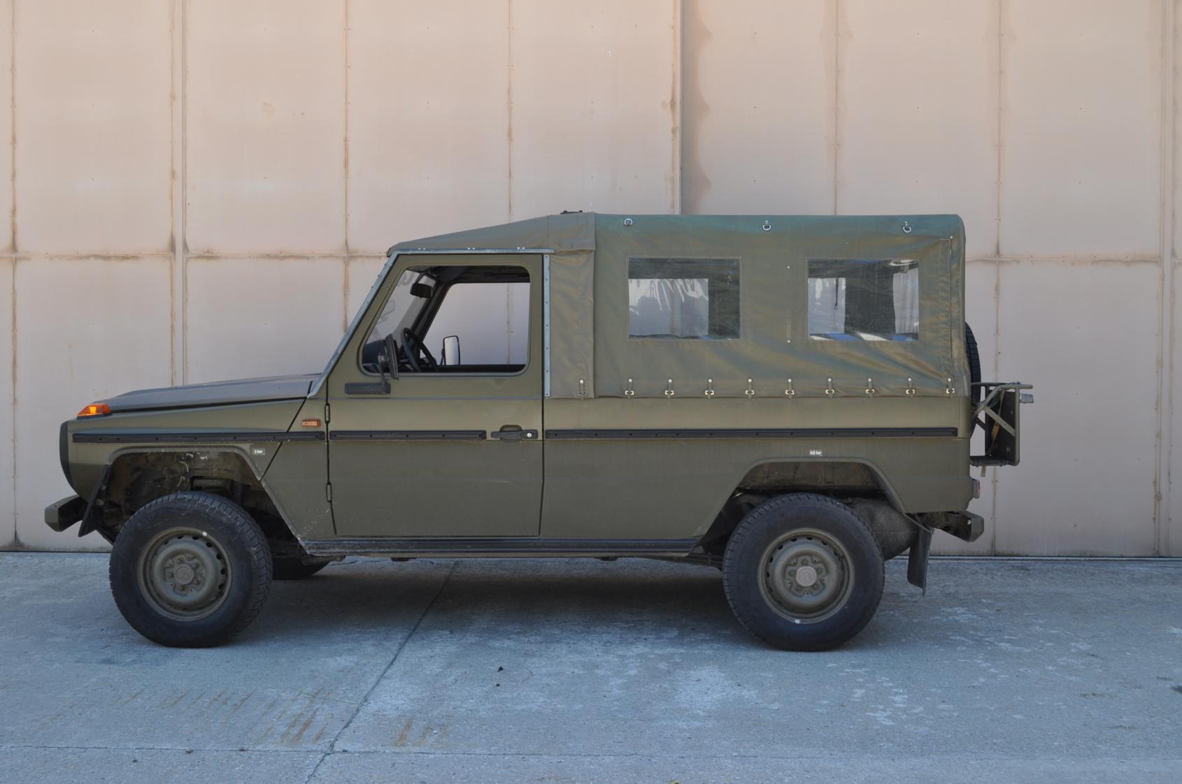 Puch_front