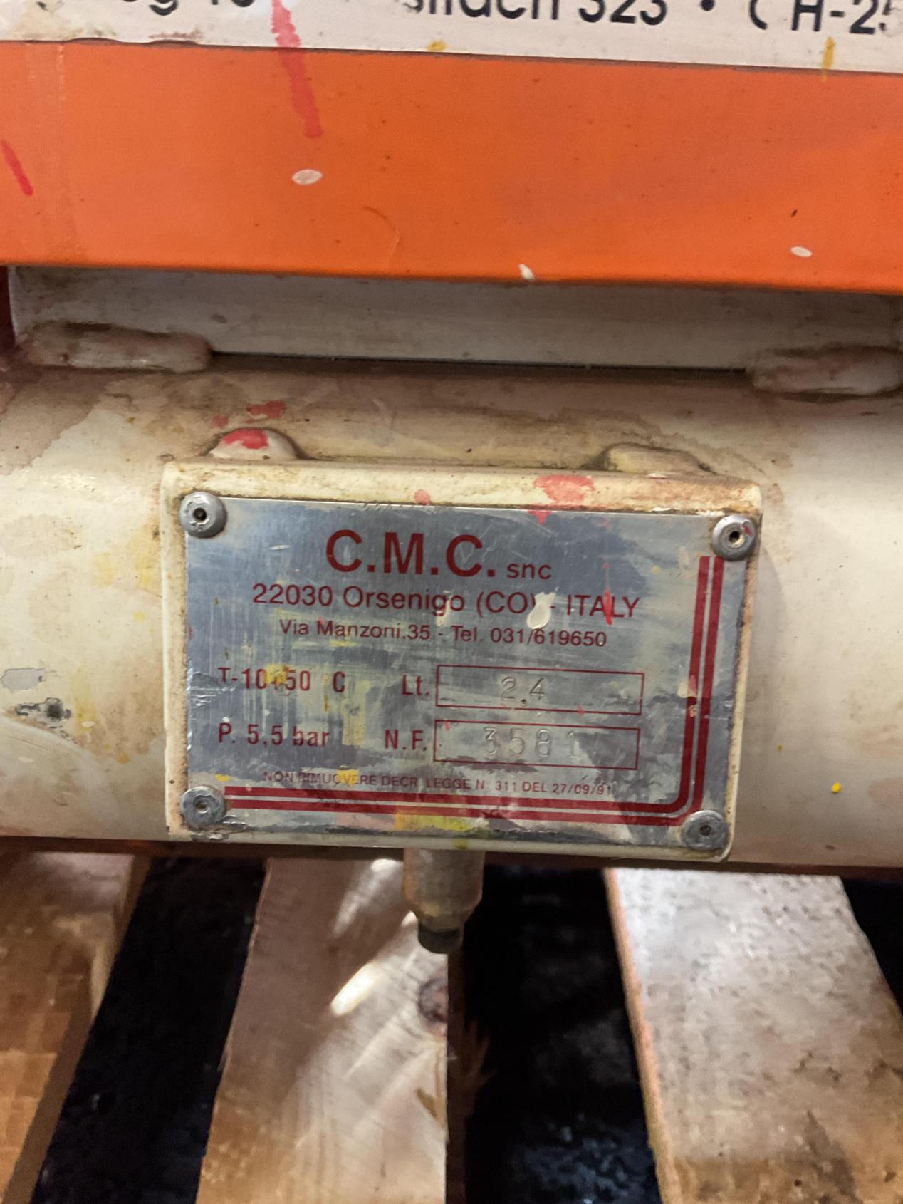 Strassenmarkiermaschine