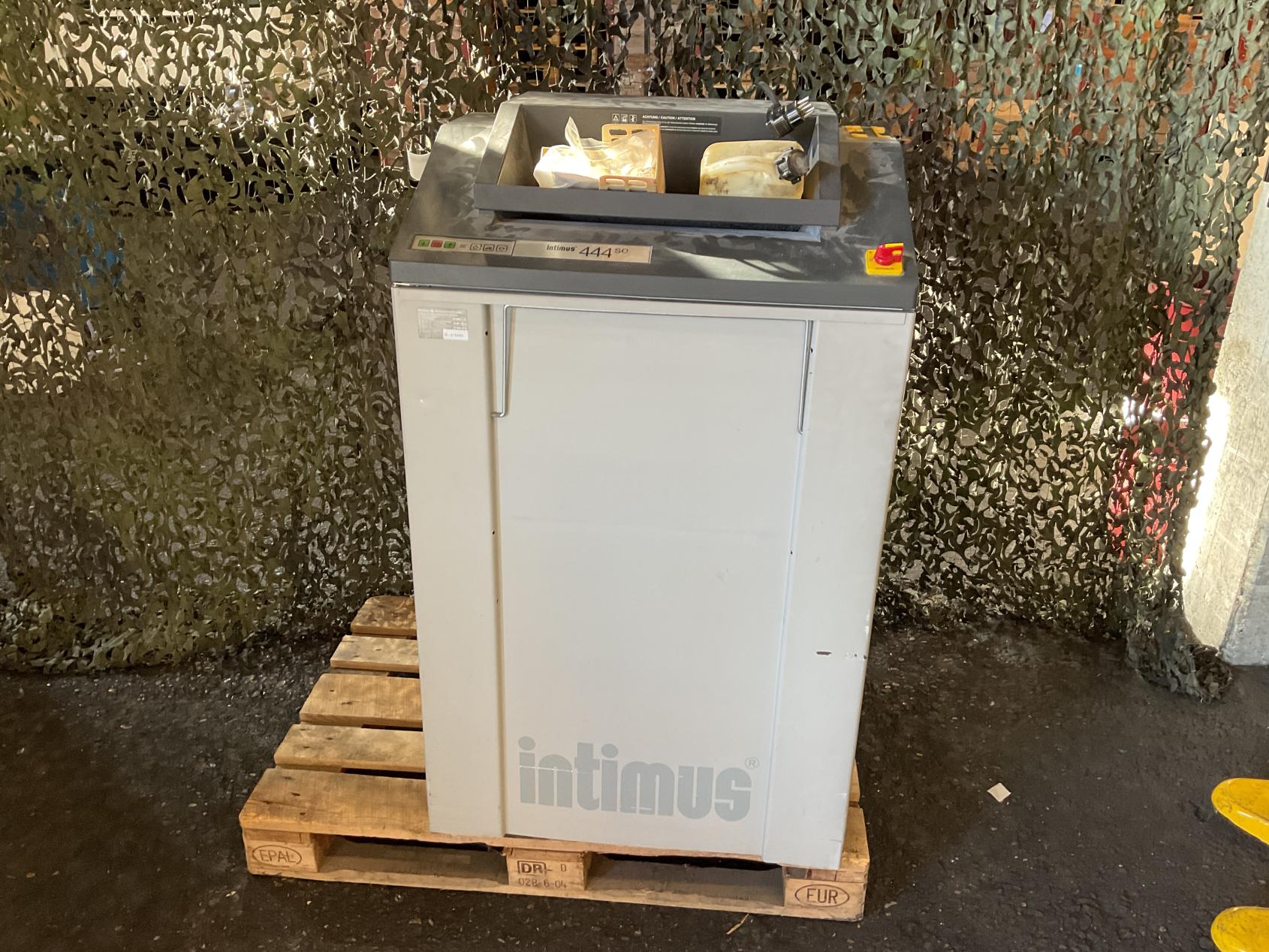 Aktenvernichtungsmaschine