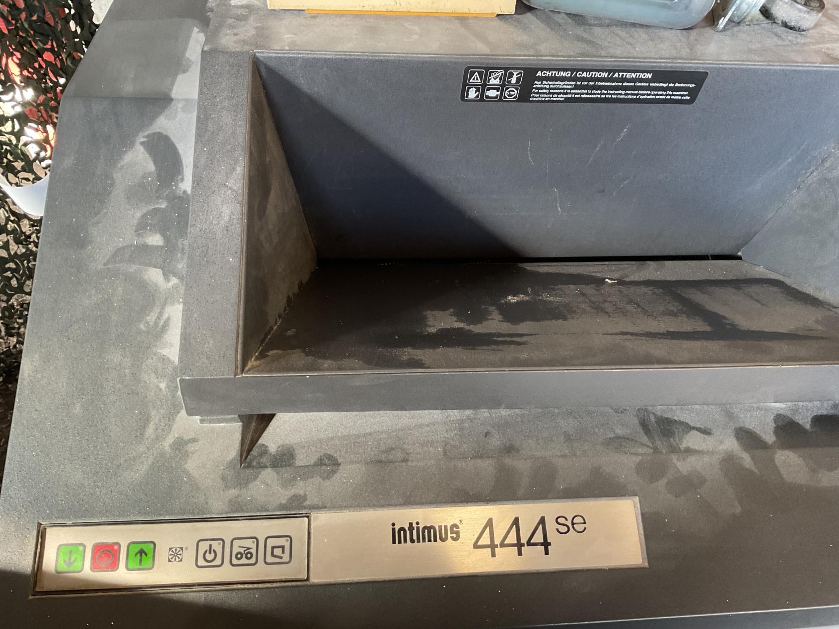 Aktenvernichtungsmaschine